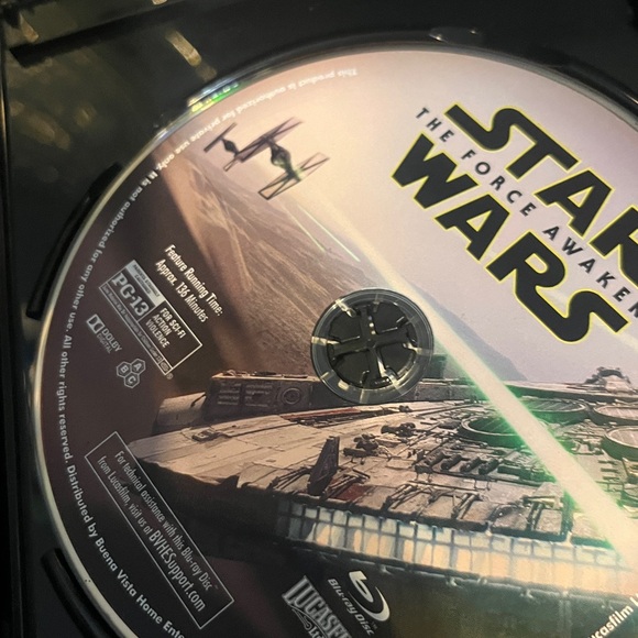 Star Wars The Force Awakens Blu-Ray + DVD movie - Picture 5 of 6